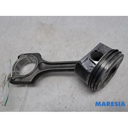 Peugeot - 3008 - Connecting rod