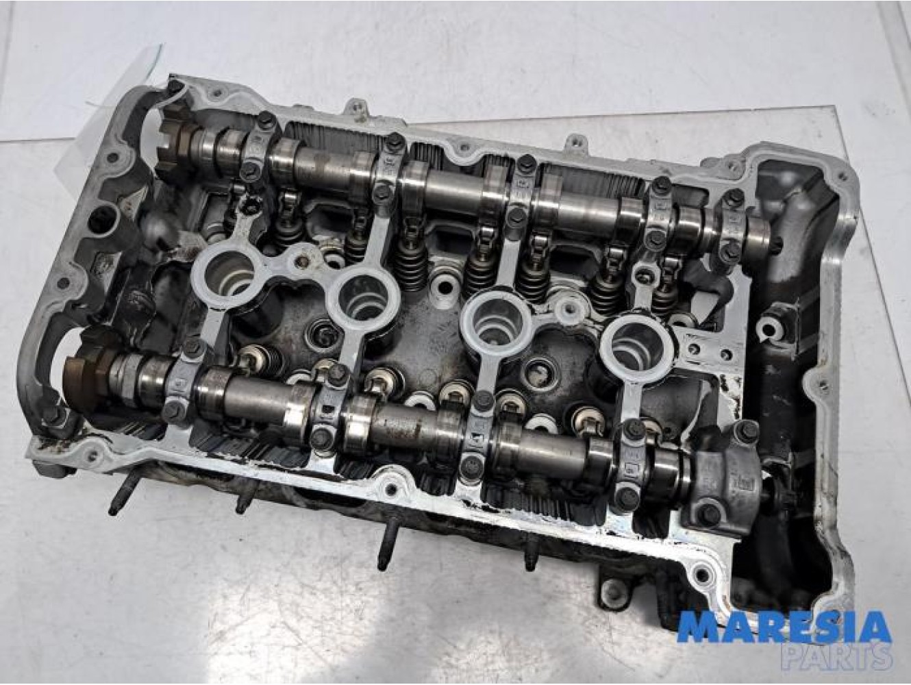 Peugeot - 3008 - Cylinder head