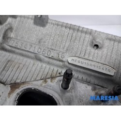 Peugeot - 3008 - Cylinder head
