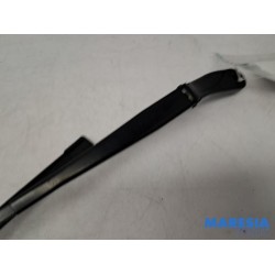 Alfa Romeo - Giulia - Front wiper arm