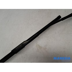 Alfa Romeo - Giulia - Front wiper arm