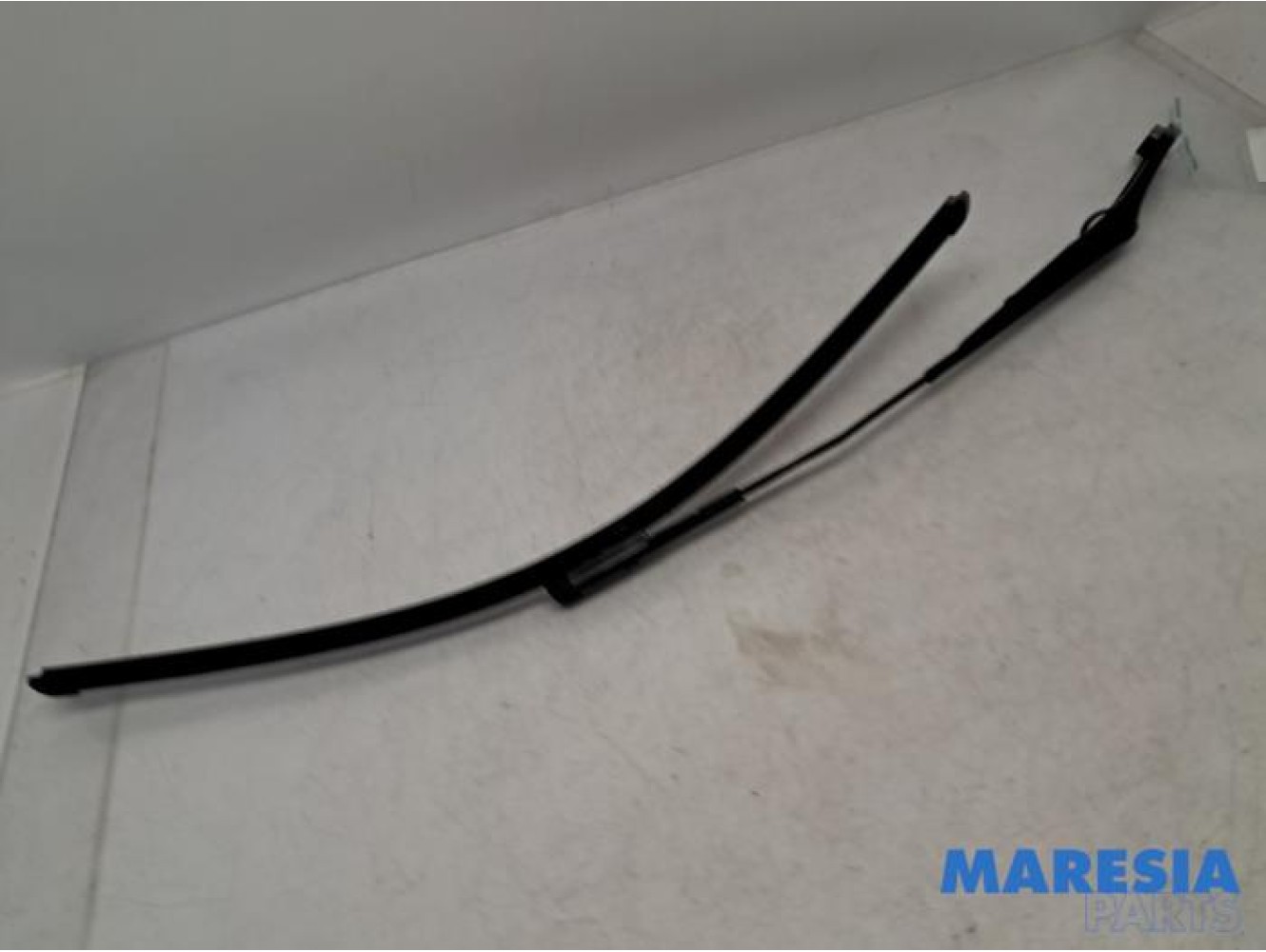 Alfa Romeo - Giulia - Front wiper arm