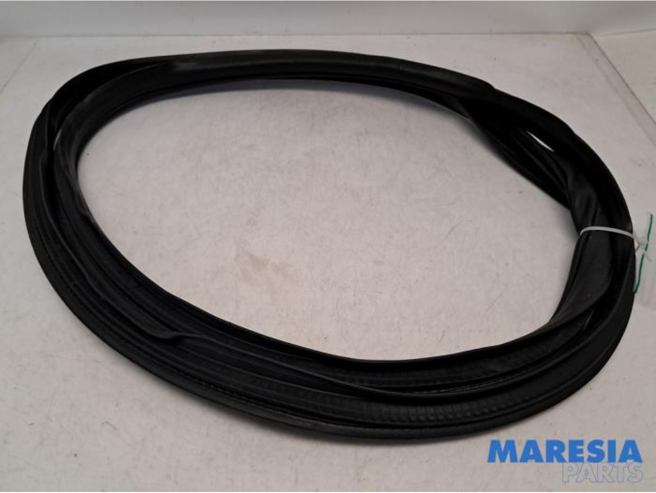 Alfa Romeo - Giulia - Portierrubber 4Deurs links-voor