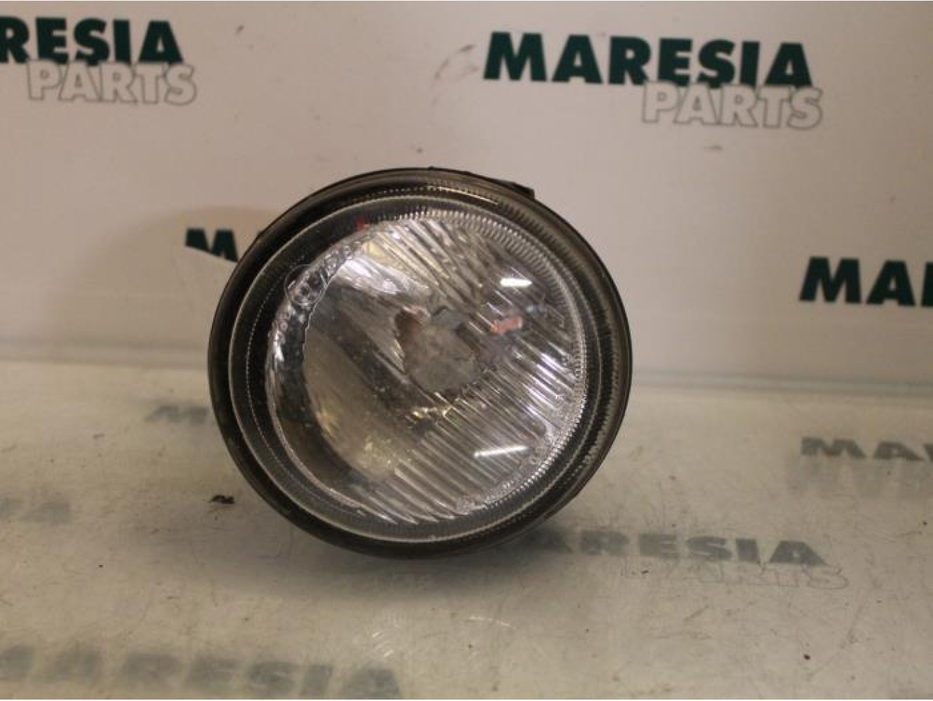 Renault - Clio - Fog light, front left