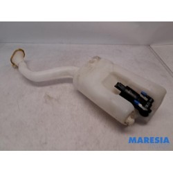 Renault - Twingo - Front windscreen washer reservoir