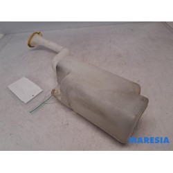 Renault - Twingo - Front windscreen washer reservoir