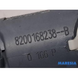 Renault - Twingo - Brake light switch
