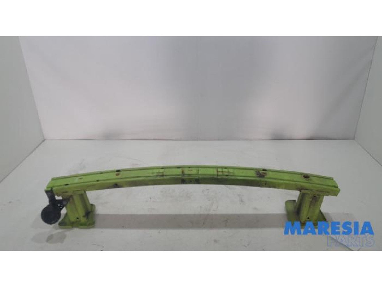 Renault - Trafic - Front bumper frame