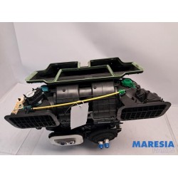 Renault - Grand Scenic - Heater housing