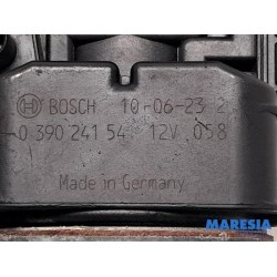 Renault - Twingo - Front wiper motor