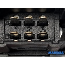 Renault - Twingo - Electric window switch