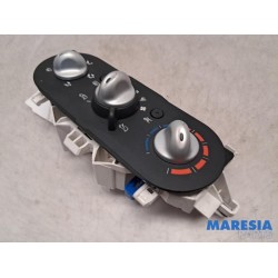 Renault - Twingo - Heater control panel