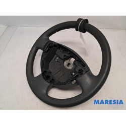 Renault - Twingo - Steering wheel