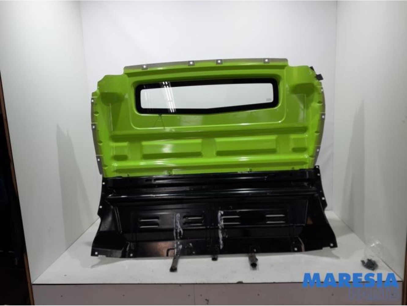 Renault - Trafic - Cabin bulkhead