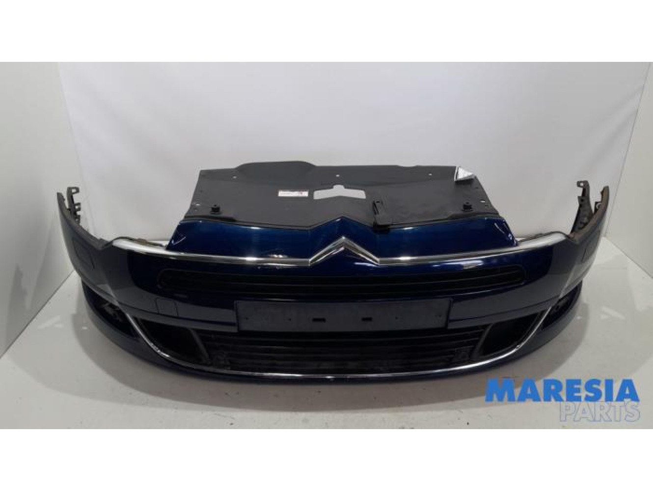 Citroen - C5 - Front bumper