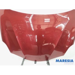 Alfa Romeo - Giulietta - Bonnet