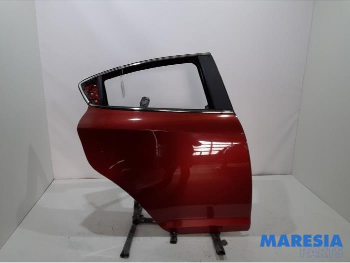 Alfa Romeo - Giulietta - Rear door 4-door, right
