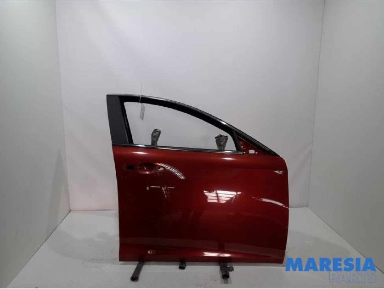 Alfa Romeo - Giulietta - Front door 4-door, right