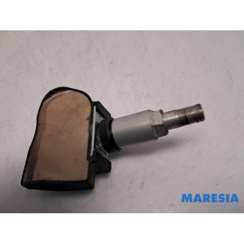 Alfa Romeo - Giulia - Tyre pressure sensor