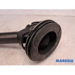 Fiat - Talento - Connecting rod