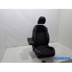 Alfa Romeo - Giulietta - Stoel links