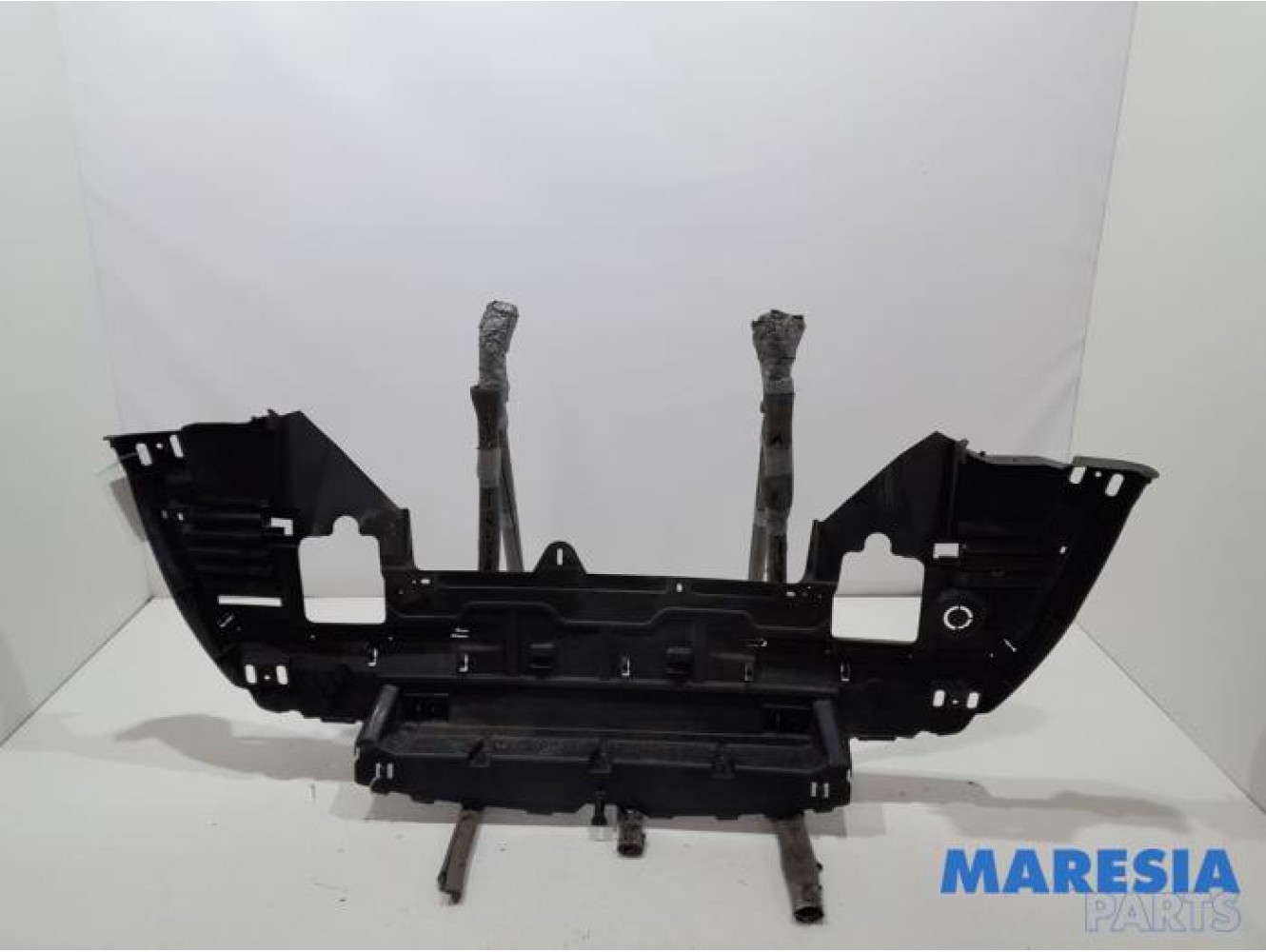 Citroen - C5 - Bumper bottom