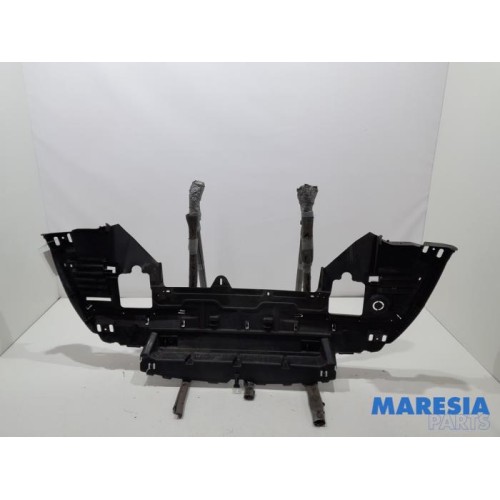 Citroen - C5 - Bumper bottom