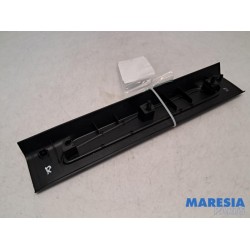 Alfa Romeo - Giulia - Marche-pied (list de couverture) droite