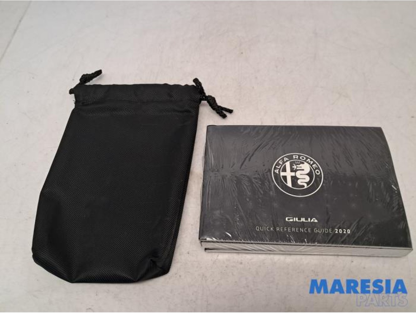Alfa Romeo - Giulia - Instruction Booklet