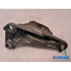 Fiat - Talento - Engine mount
