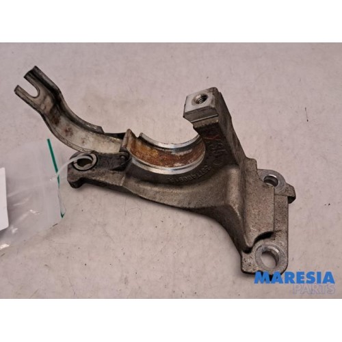 Fiat - Talento - Engine mount
