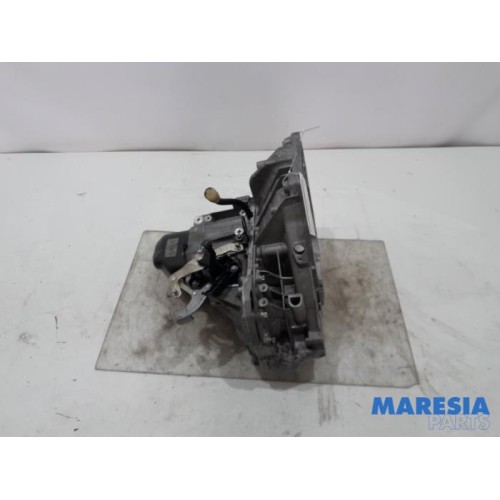 Renault - Clio - Gearbox