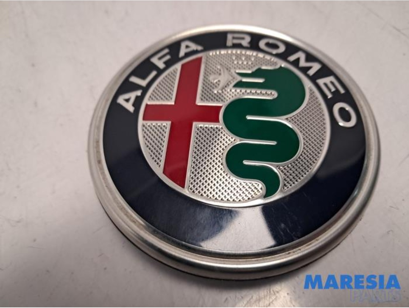 Alfa Romeo - Giulia - Emblem