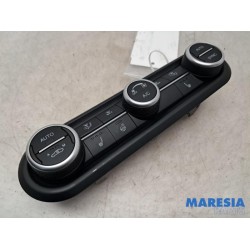 Alfa Romeo - Giulia - Heater control panel