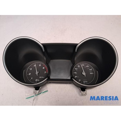Alfa Romeo - Giulia - Instrument de bord