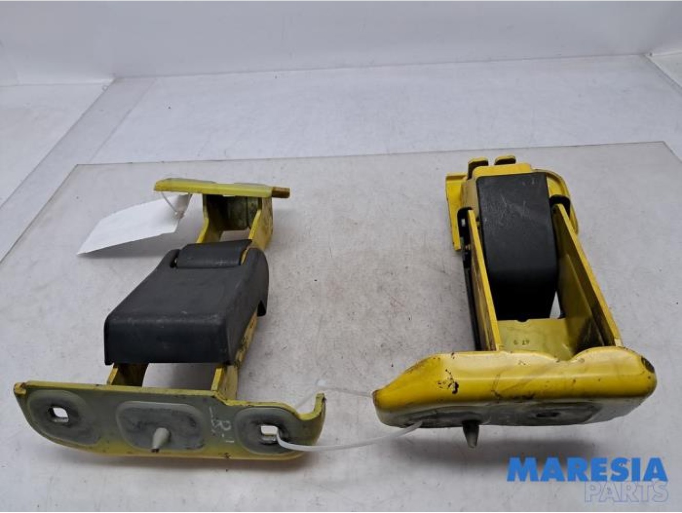 Citroen - Jumpy - Scharnier deur links-achter
