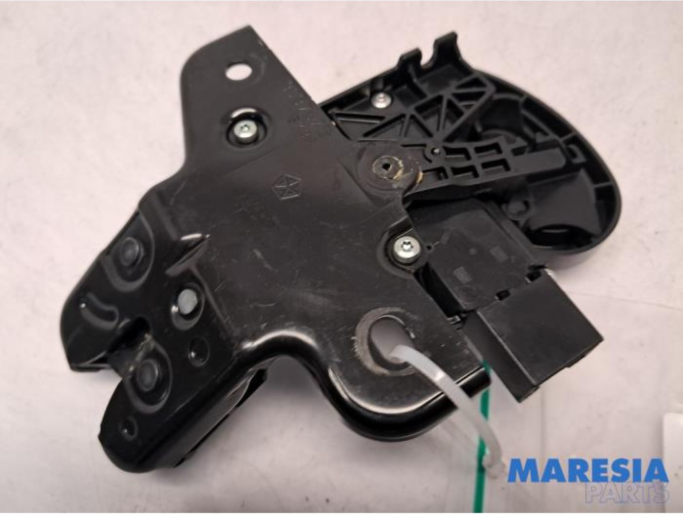 Alfa Romeo - Giulia - Tailgate lock mechanism