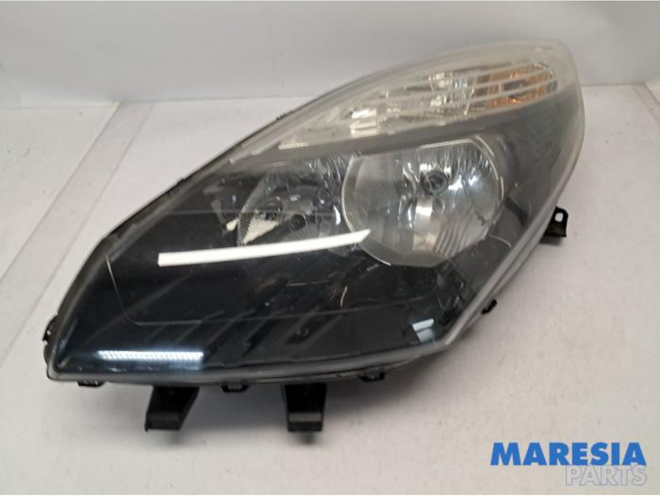 Renault - Grand Scenic - Phare gauche