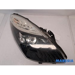 Renault - Grand Scenic - Koplamp rechts