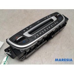 Renault - Grand Scenic - Heater control panel
