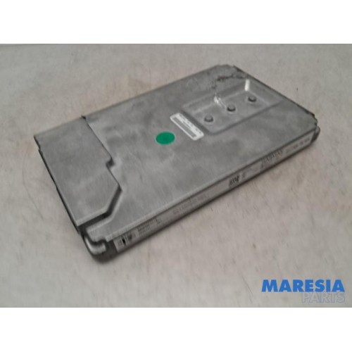 Alfa Romeo - Giulia - Antenna Amplifier