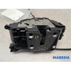 Renault - Grand Scenic - Rear door mechanism 4-door, right