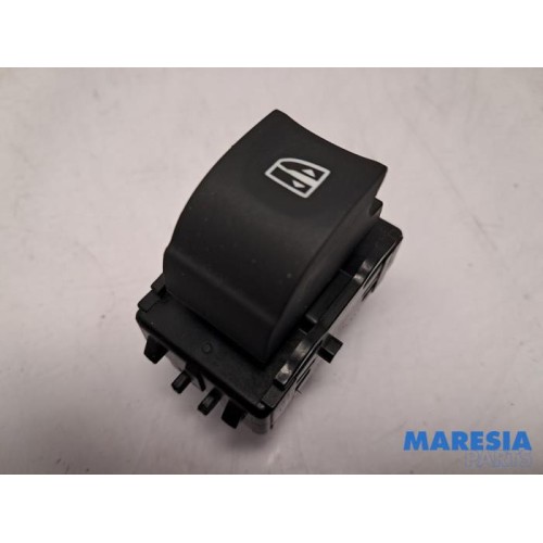 Renault - Grand Scenic - Electric window switch