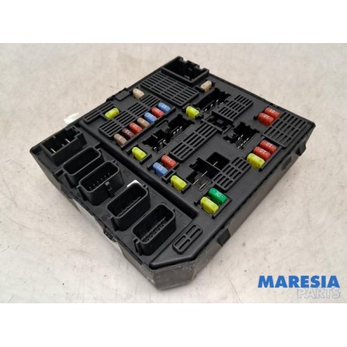 Renault - Grand Scenic - Fuse box