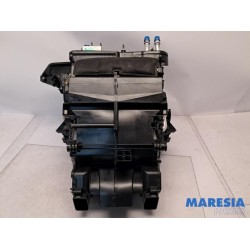 Citroen - C5 - Heater housing