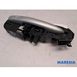 Renault - Grand Scenic - Front door handle 4-door, right