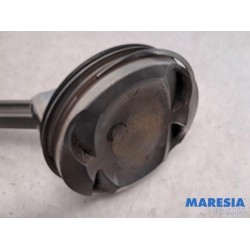Opel - Crossland X - Connecting rod