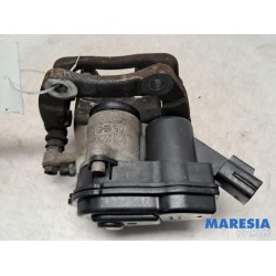 Renault - Grand Scenic - Rear brake calliper, left