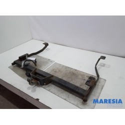 Renault - Trafic - Towbar