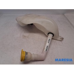 Renault - Grand Scenic - Front windscreen washer reservoir